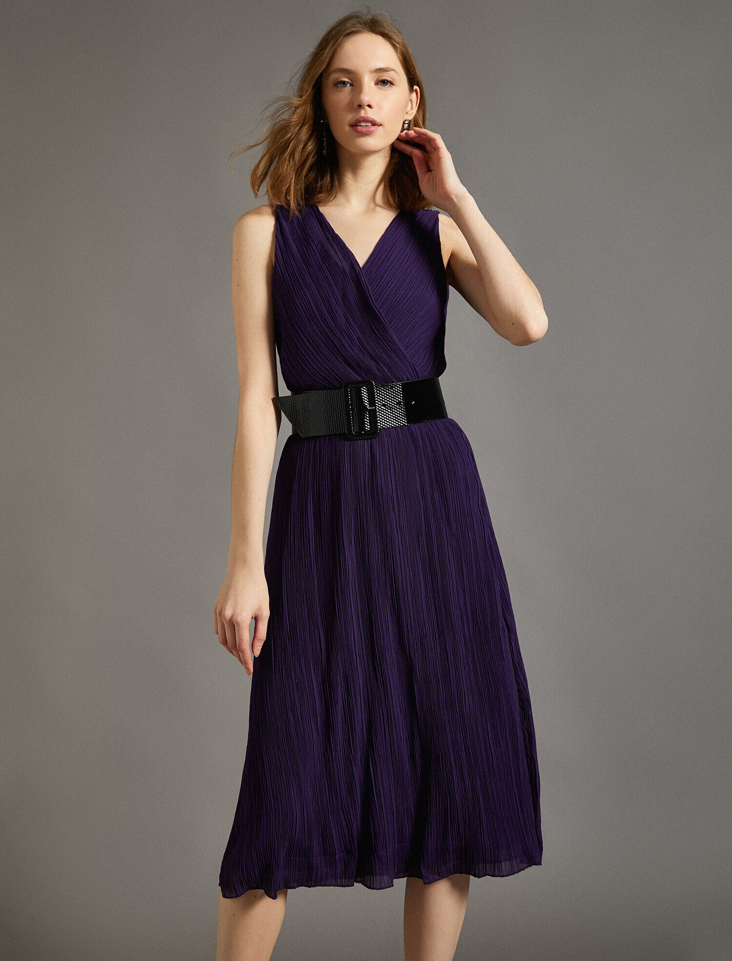 one piece sleeveless dress