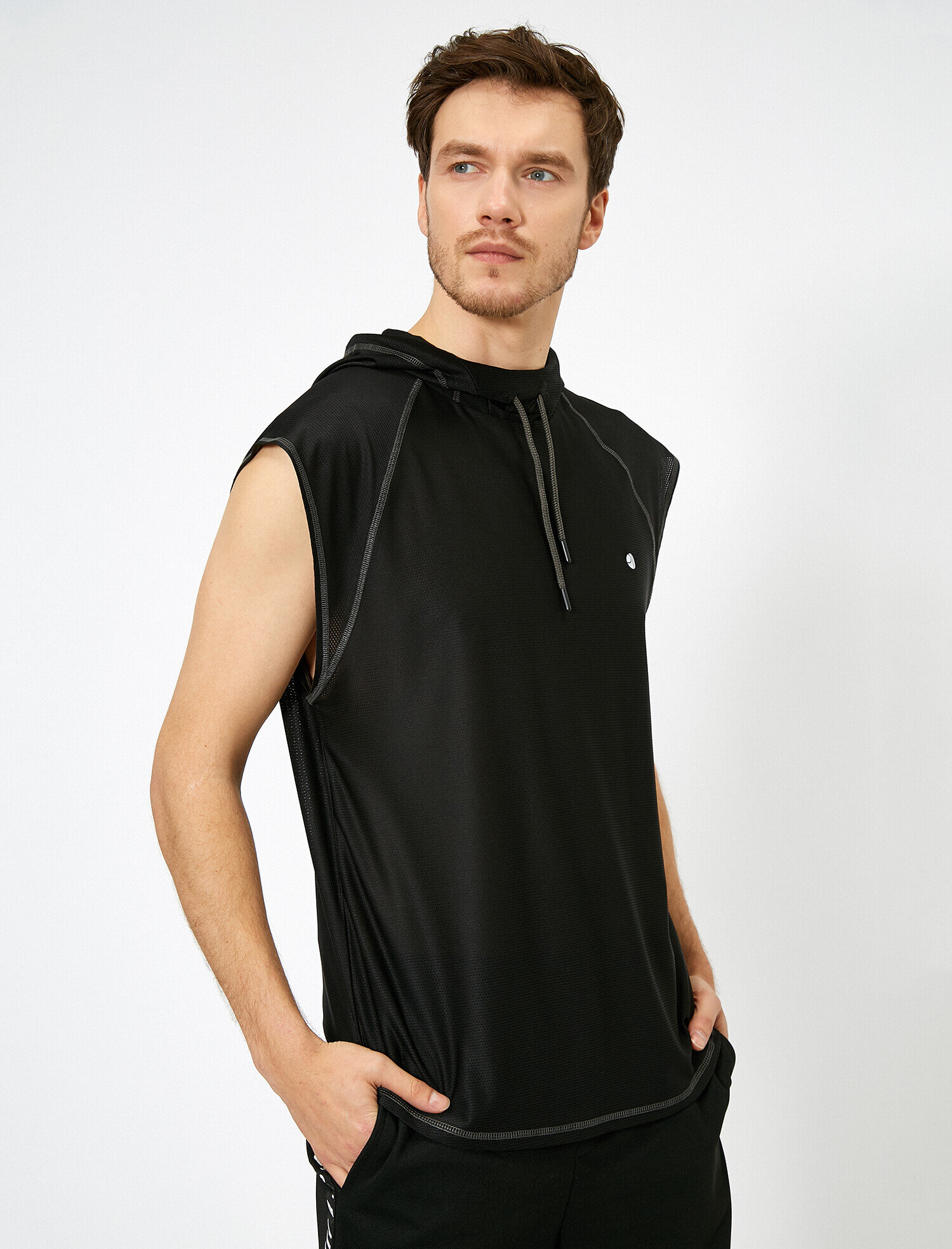 Koton Erkek Gri Kapusonlu Kolsuz Sweatshirt Trendyol