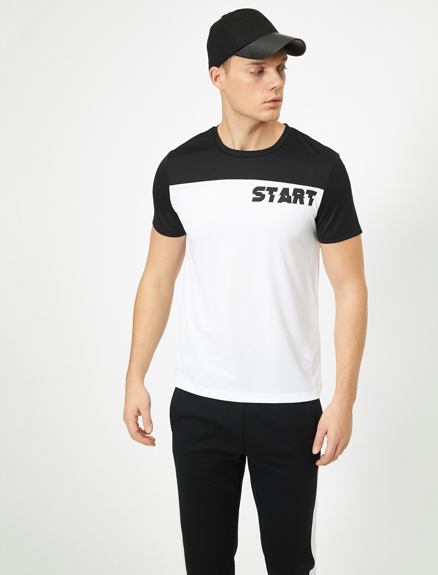 Koton Yazılı Baskılı T-Shirt  - Beyaz. 1