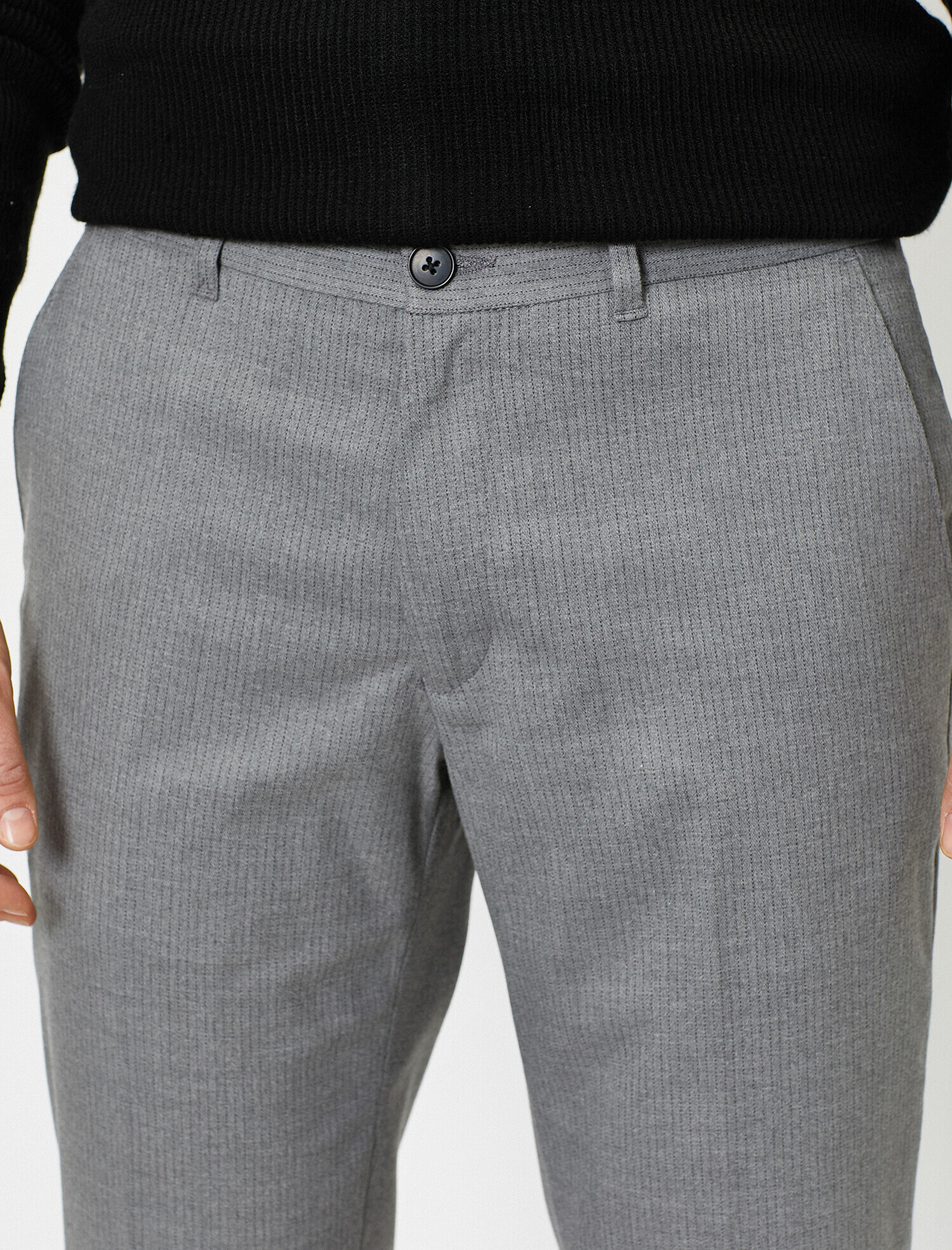 Koton Cep Detaylı Slim Fit Çizgili Pantolon. 5