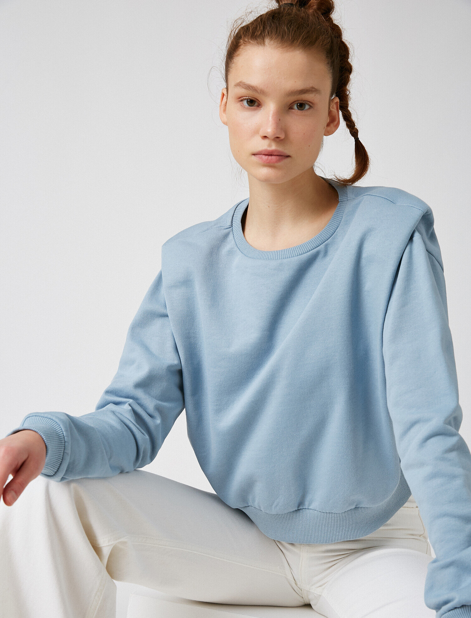 shoulder pad sweater