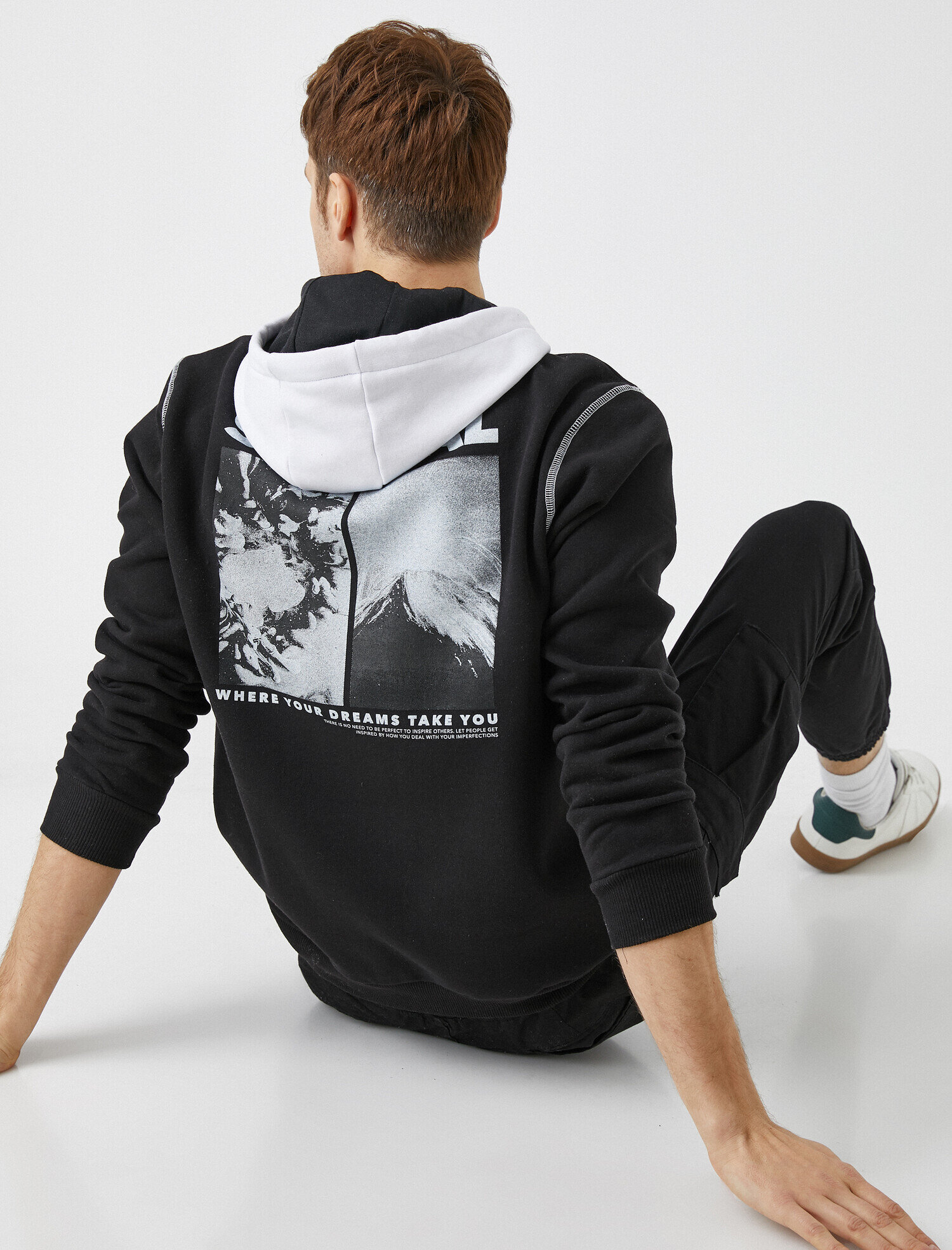 Black Men Cotton Hooded Printed Long Sleeve Sweatshirt 1kam71043mk999 Koton