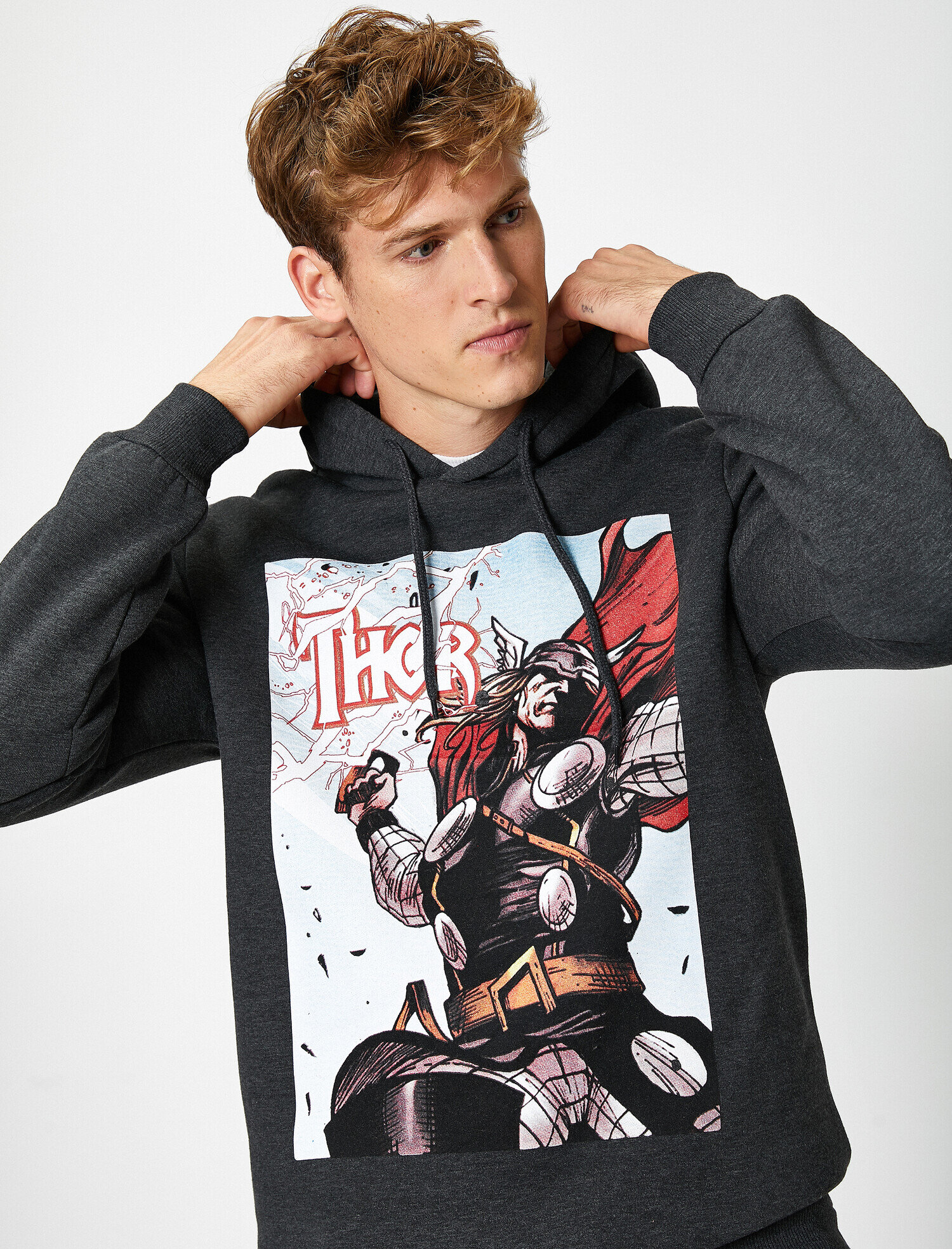Gri Erkek Marvel Baskili Sweatshirt 9yam12334nk027 Koton