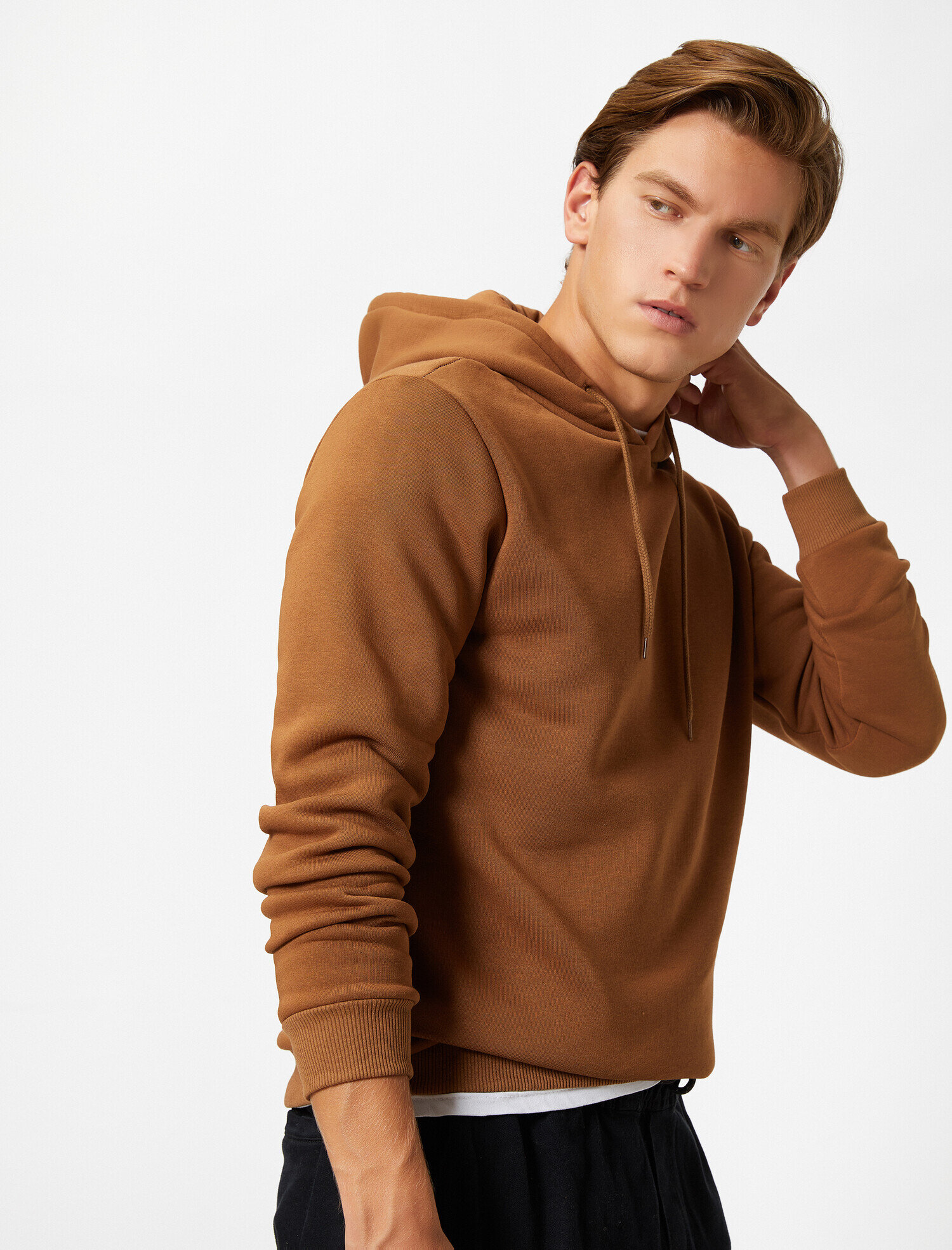 long hooded sweatshirt