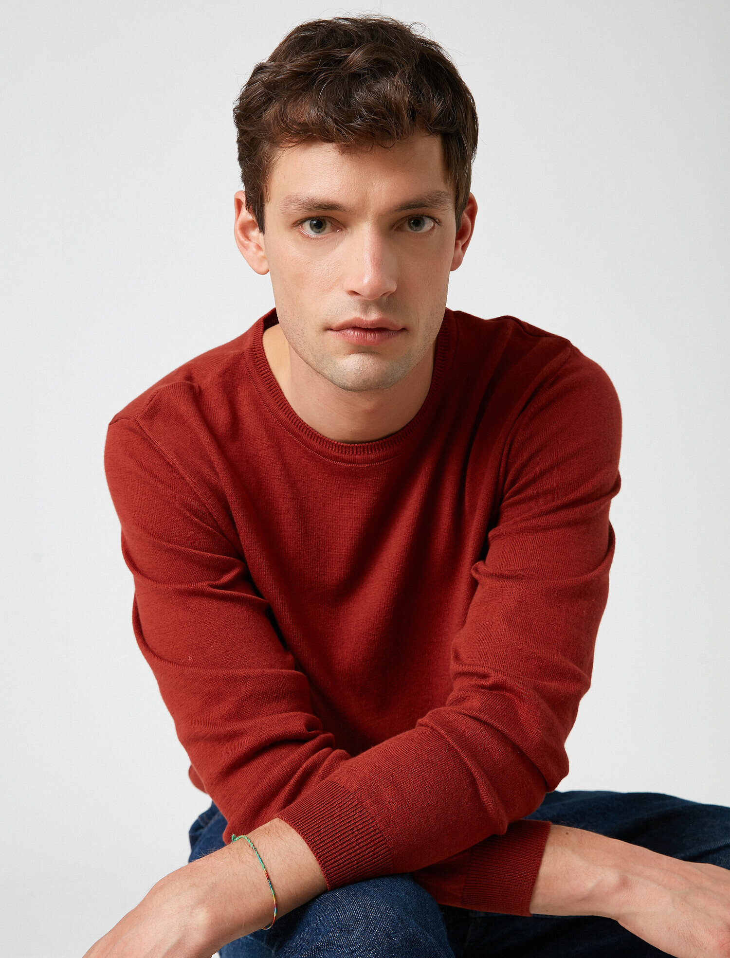 brick red sweater