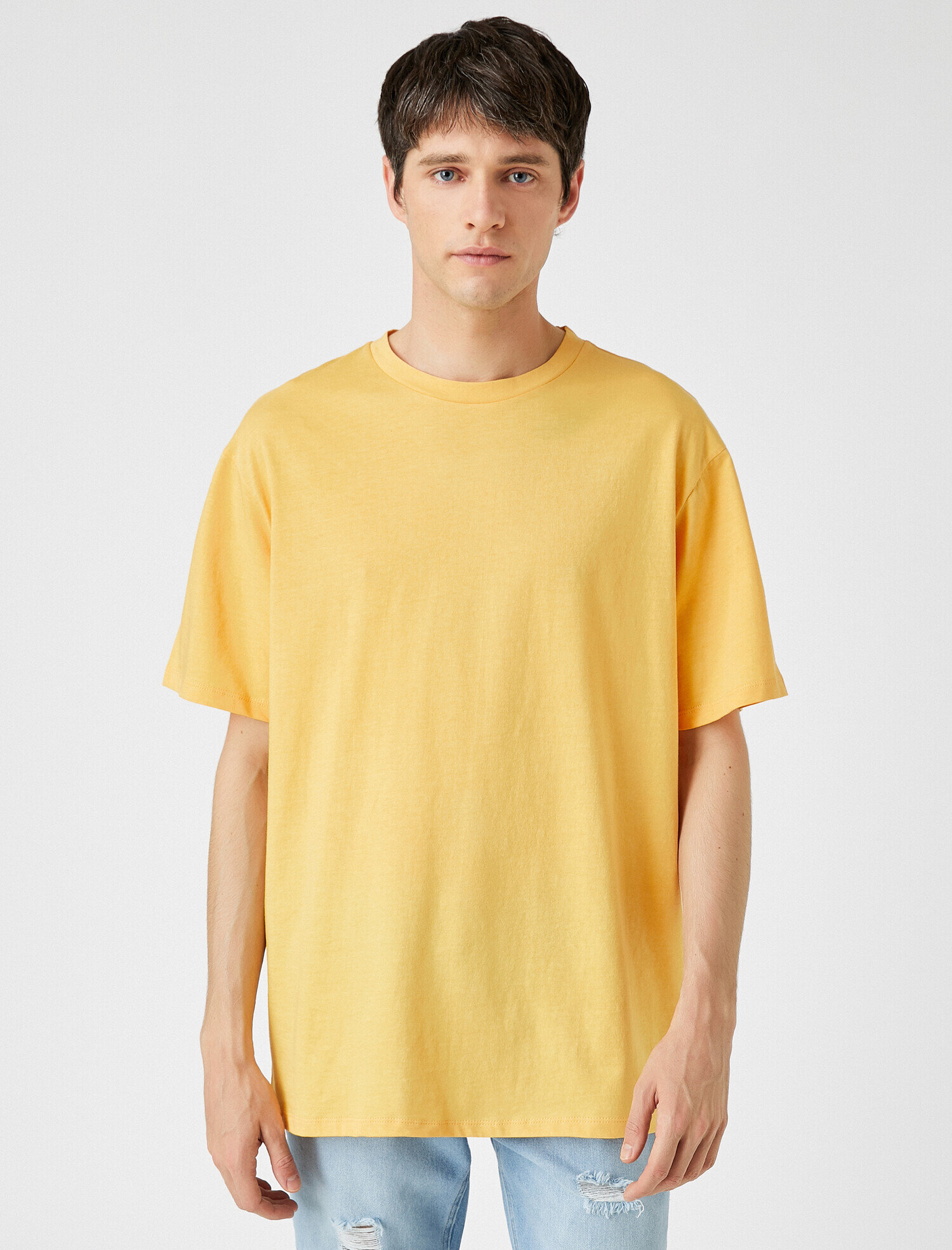 yellow oversized t shirt
