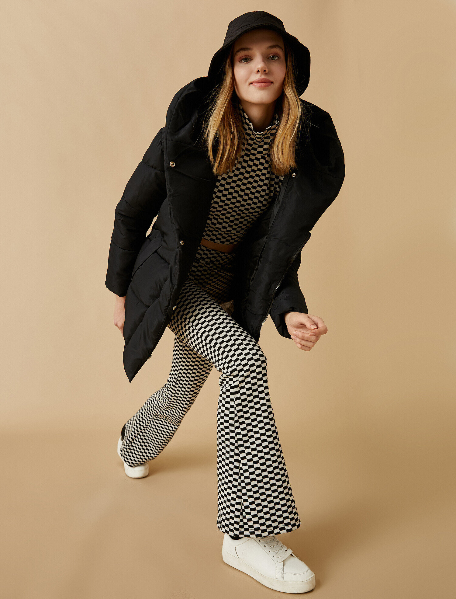 black short bubble coat