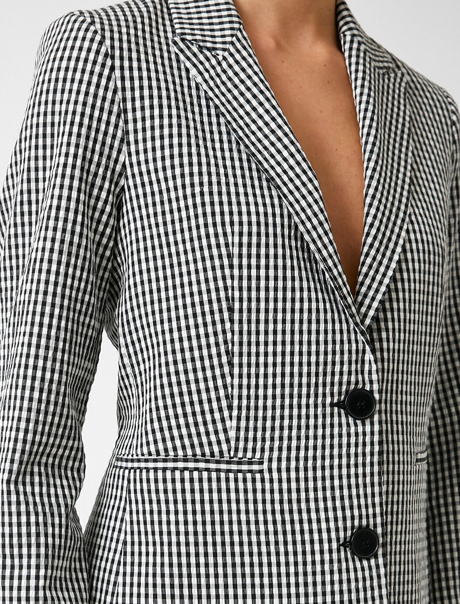 checked jacket black and white