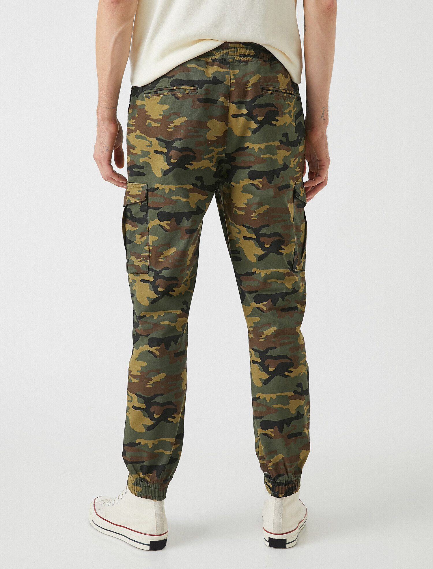 mens camouflage cargo trousers