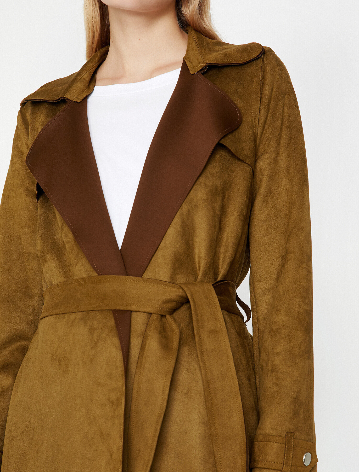 Koton Süet Görünümlü Trençkot. 5