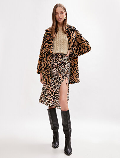 Leopard Patterned Slit Front Midi Sateen Skirt