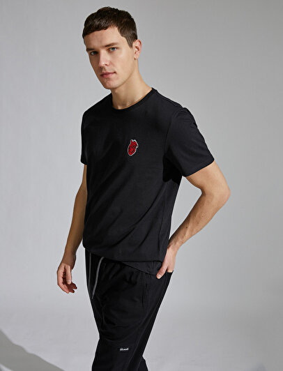 Heart Embroided T-Shirt