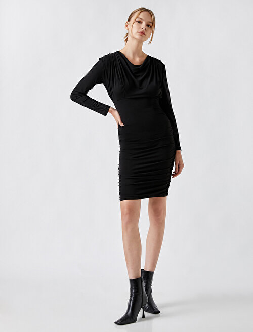 Uzun Kollu Pilili Mini Elbise - Siyah Koton