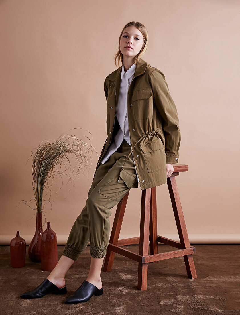 Beli Bağlamalı Trençkot