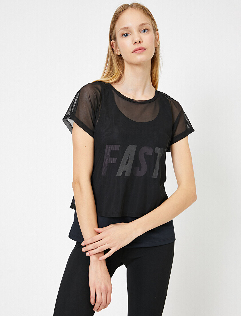 Tül Detaylı T-Shirt