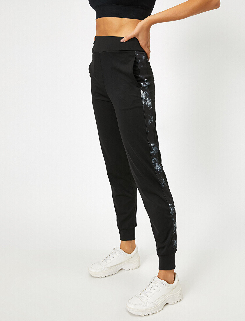 Cep Detaylı Eşofman Altı