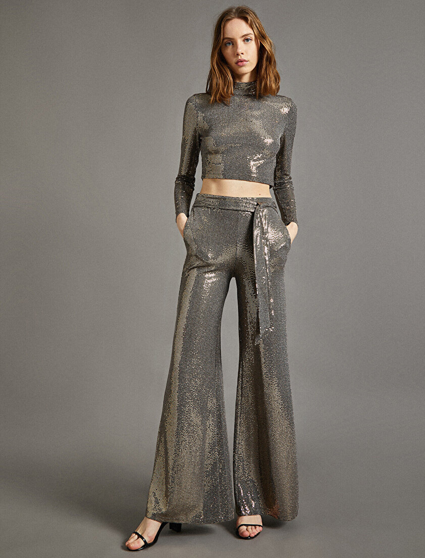 Pul Detaylı Pantolon