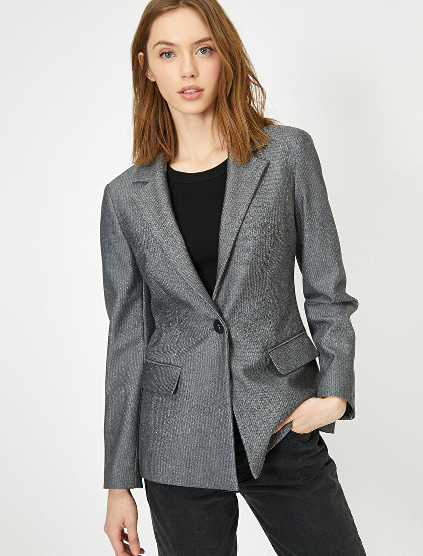 Düğme Detaylı Ceket