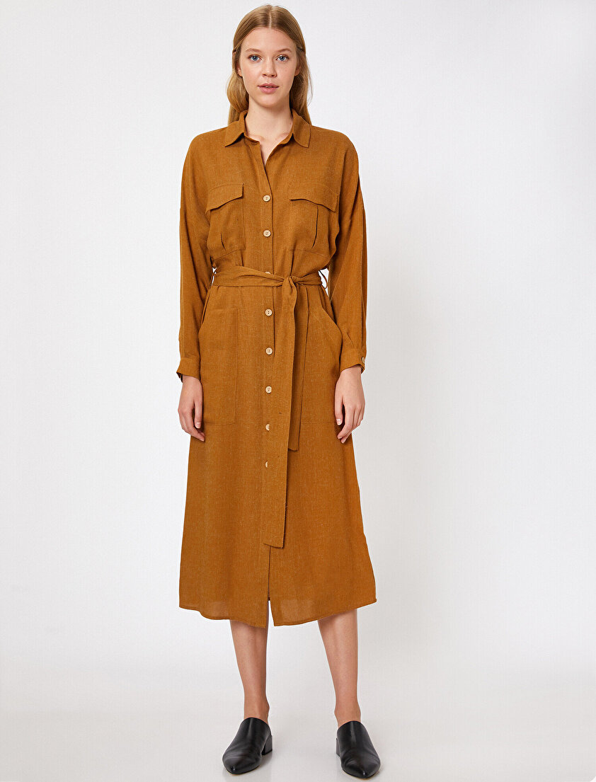 Düğme Detaylı Elbise