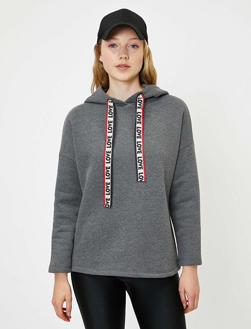 Kapüşonlu Sweatshirt