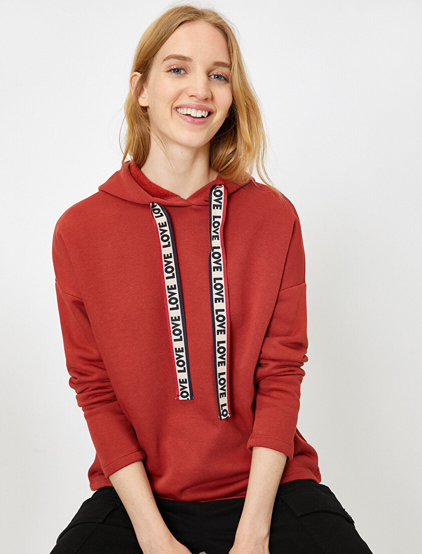 Kapüşonlu Sweatshirt