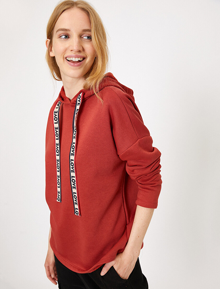 Kapüşonlu Sweatshirt