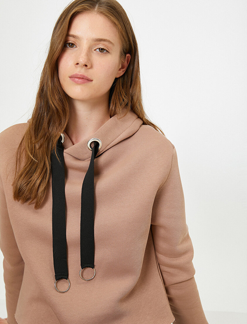 Kapüşonlu Sweatshirt
