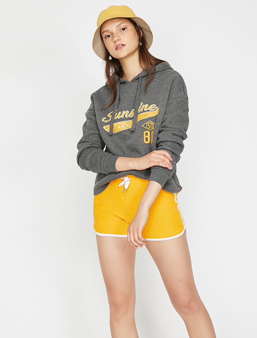 Kapüşonlu Sweatshirt