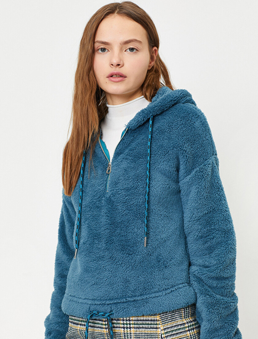 Kapüşonlu Peluş Sweatshirt