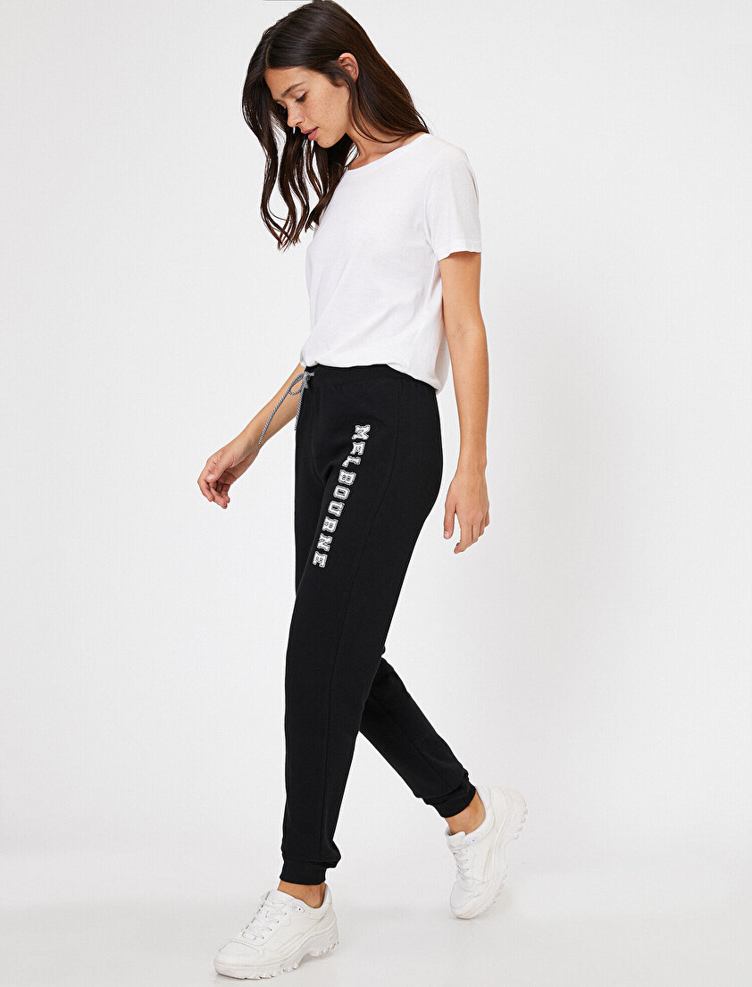 Slogan Baskılı Beli Bağcıklı Eşofman Altı