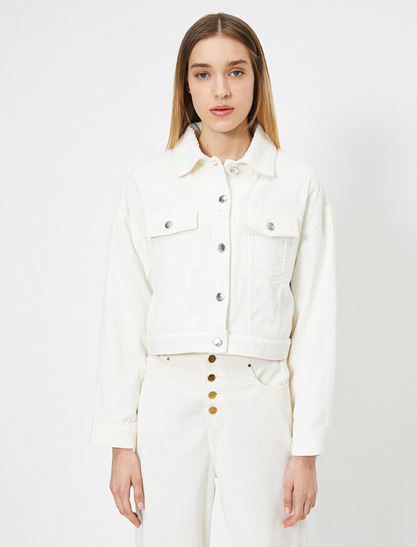 Düğme Detaylı Mont