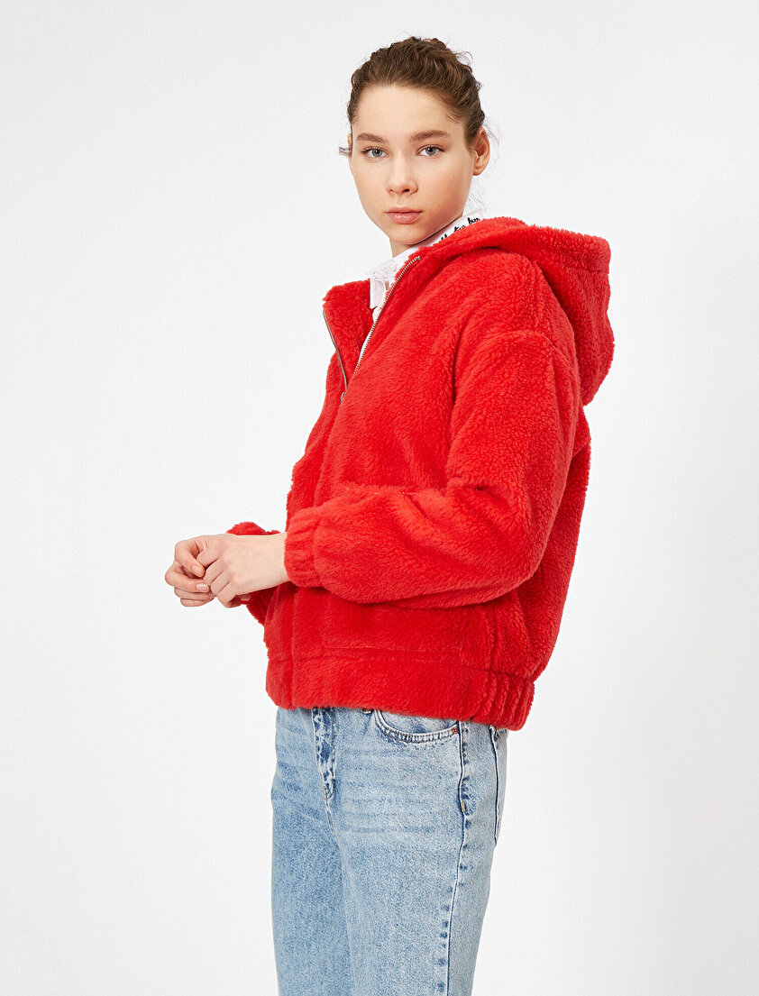 Kapüşonlu Peluş Mont