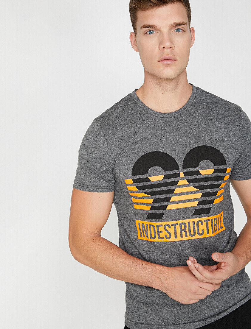 Yazılı Baskılı T-Shirt