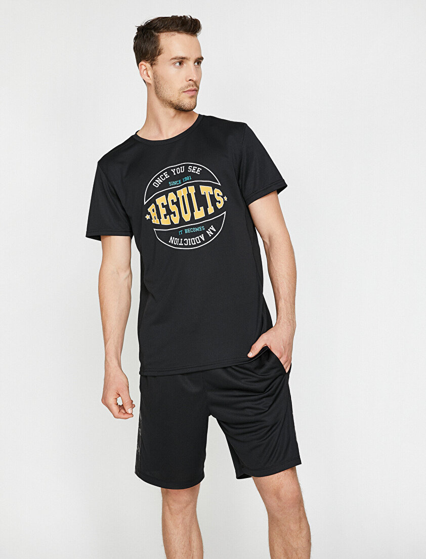 Yazılı Baskılı T-Shirt