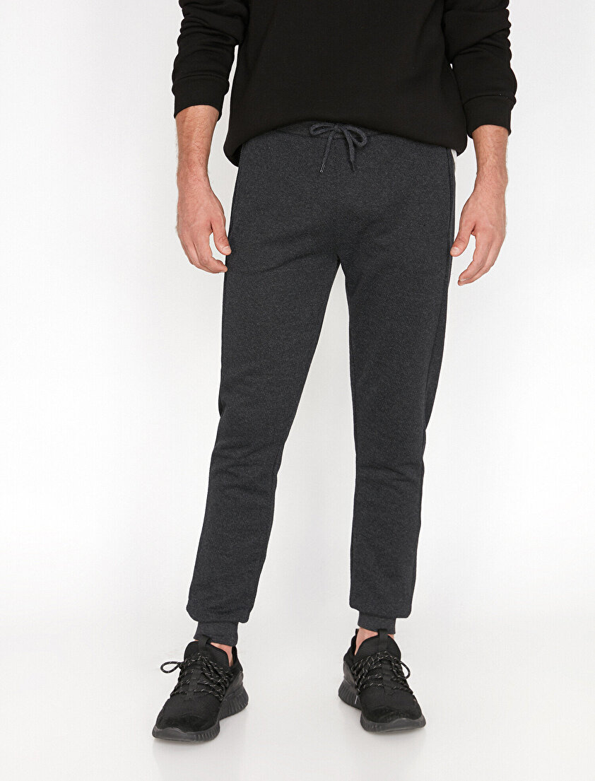 Cep Detaylı Eşofman Altı