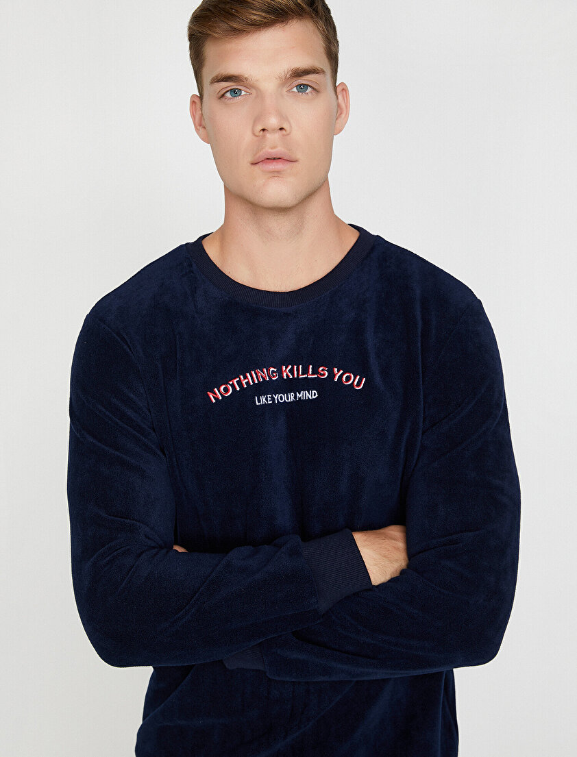 Yazılı Baskılı Sweatshirt