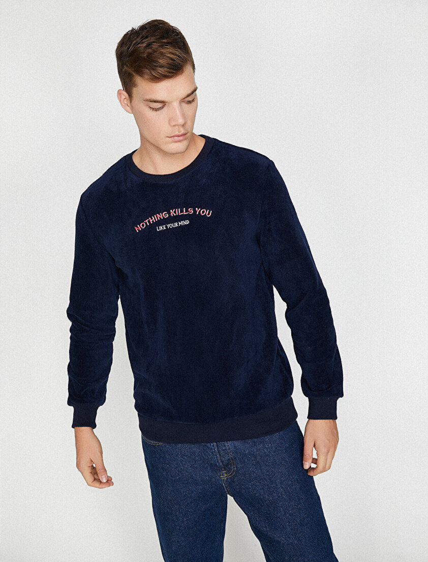 Yazılı Baskılı Sweatshirt