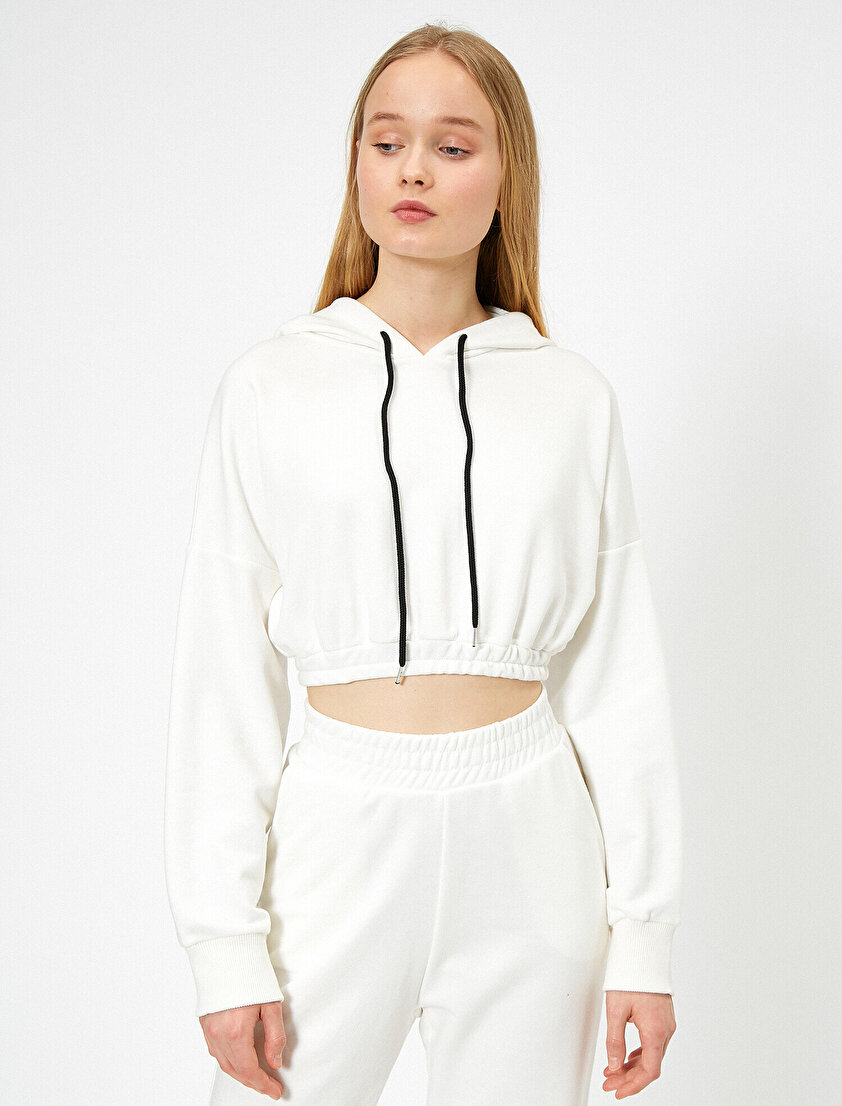 Kapüşonlu Etek Ucu Lastikli Kısa Sweatshirt
