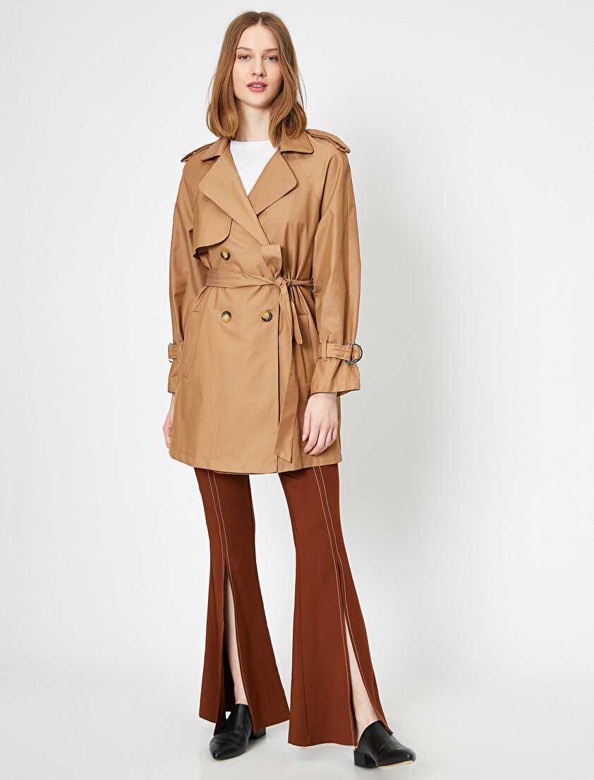 Kemer Detaylı Cepli Trençkot