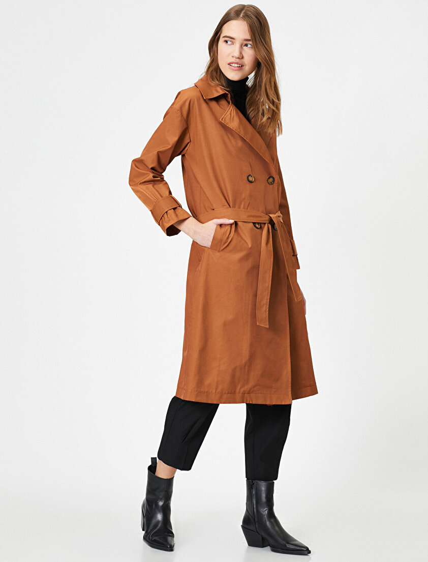 Kemer Detaylı Cepli Trençkot