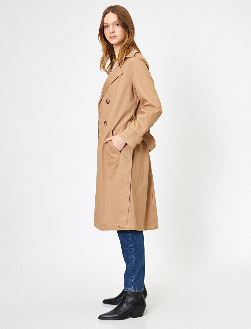 Kemer Detaylı Cepli Trençkot