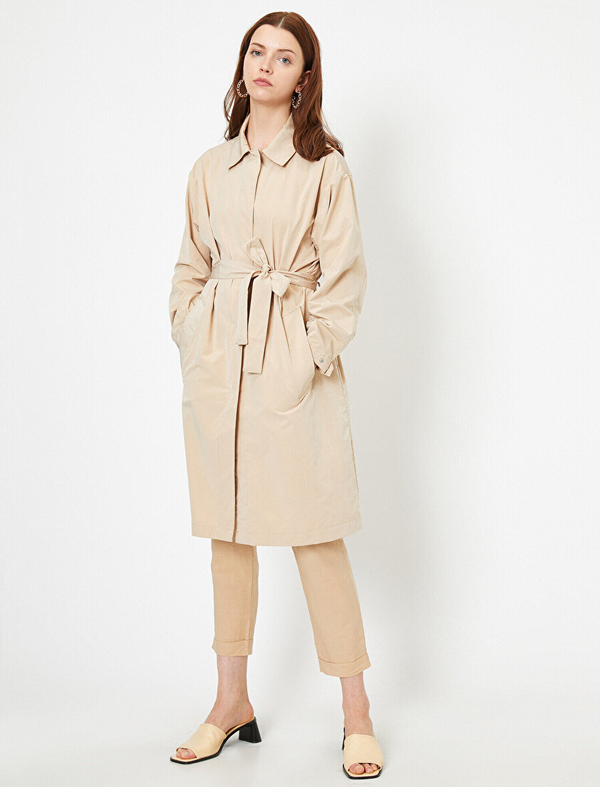 Cep Detaylı Trençkot