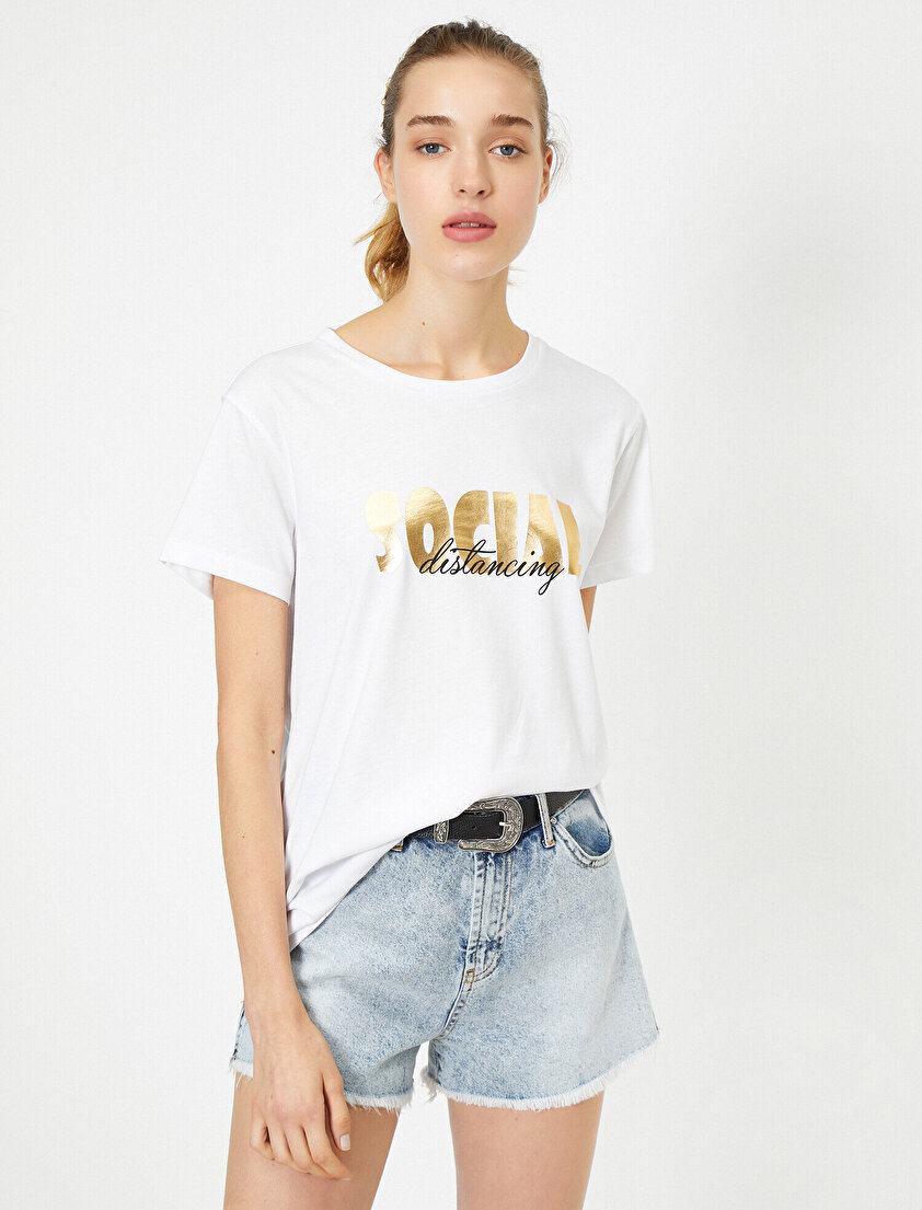 Bisiklet Yaka Kısa Kollu Yazılı Baskılı Tişört