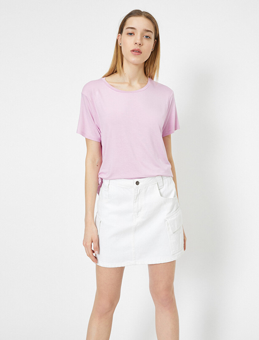 Yırtmaç Detaylı Bol Kesim Tişört