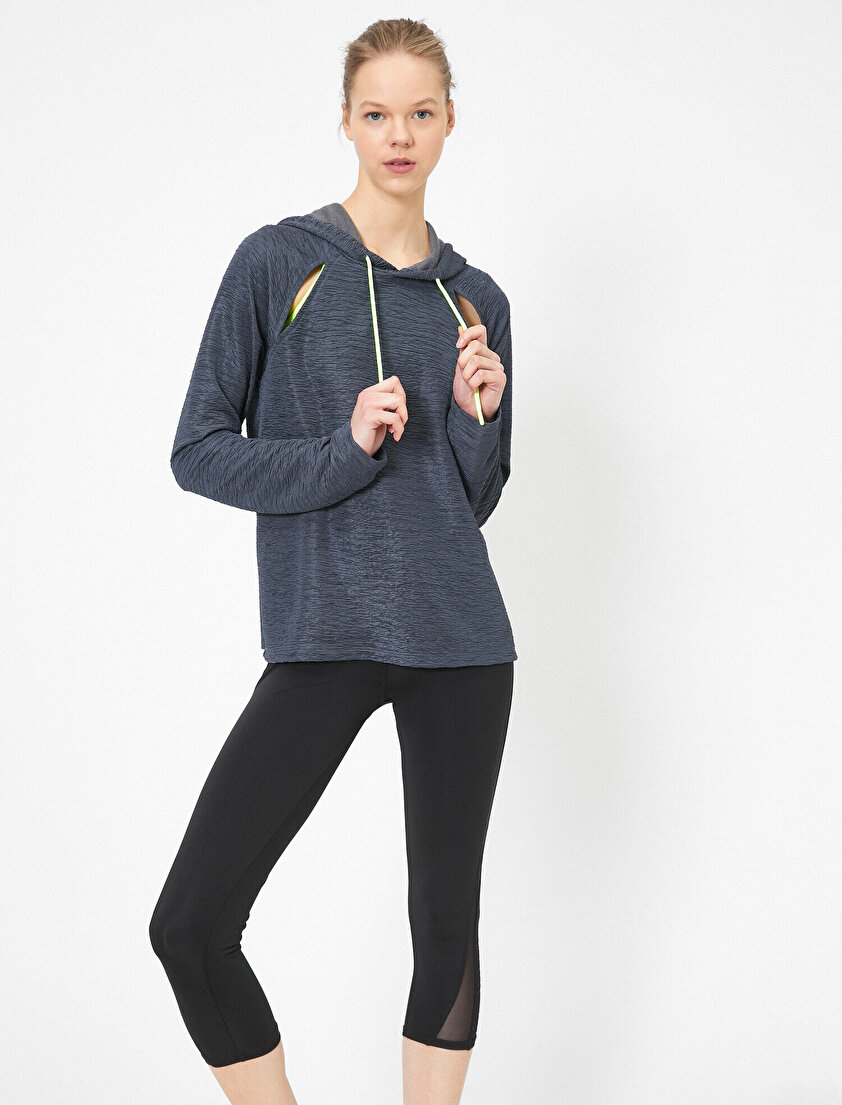 Kapüşonlu Sweatshirt