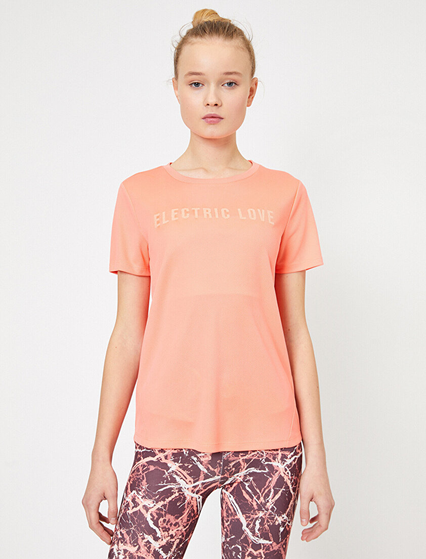 Yazılı Baskılı T-Shirt