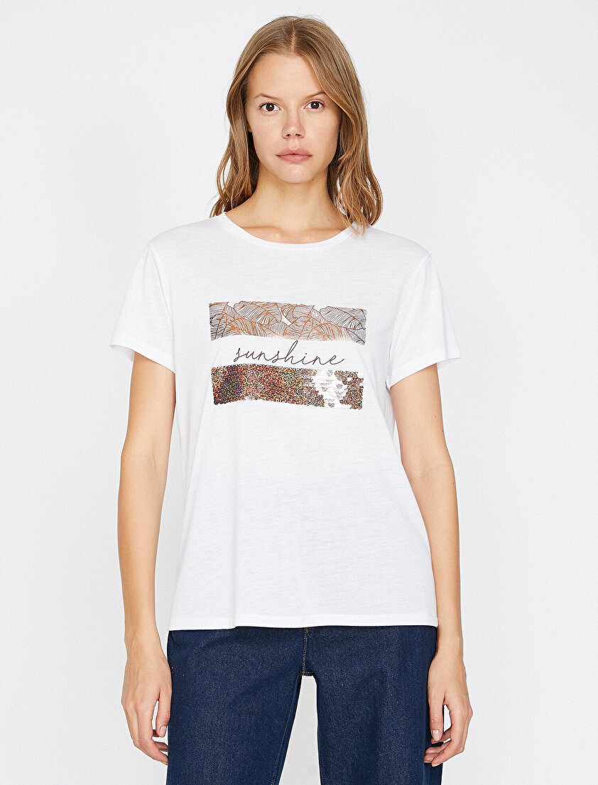 Parlak Baskı Detaylı Bisiklet Yaka Tişört