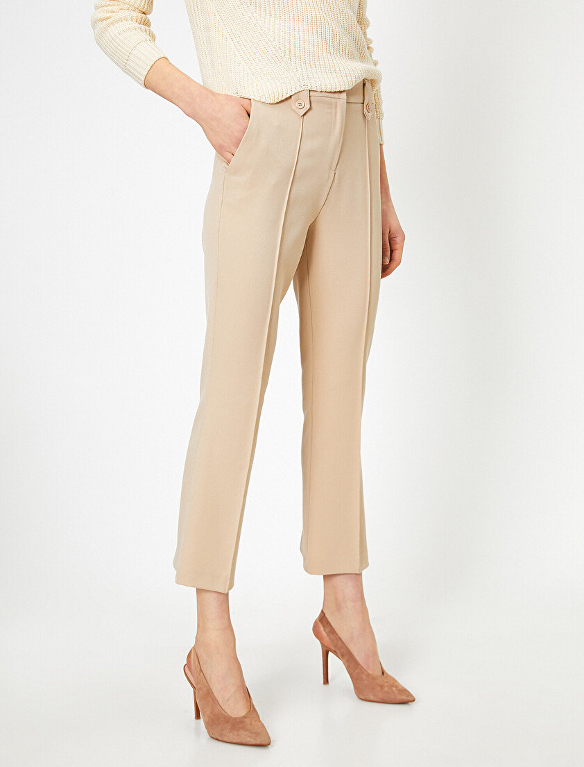 Kısa Paça Kumaş Pantolon