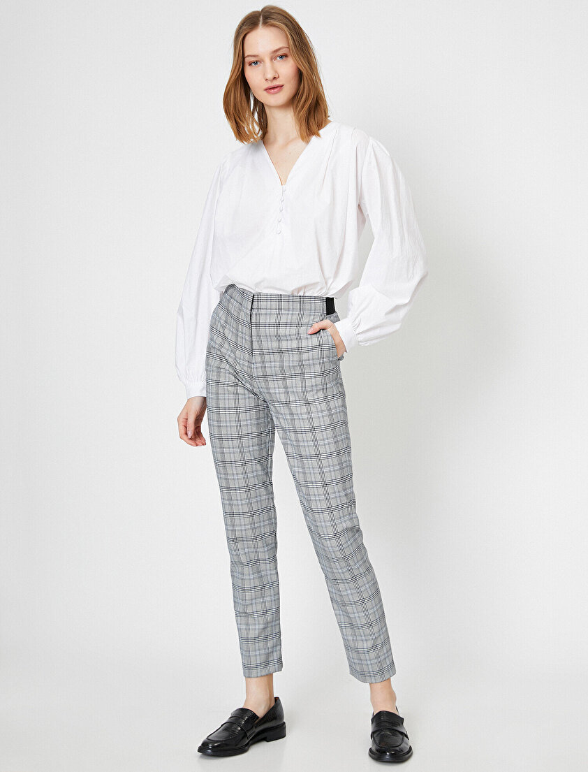 Ekose Desenli Arka Beli Lastikli Pantolon