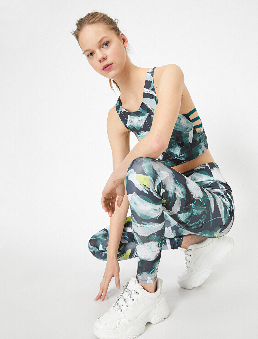 Ebru Şallı Loves Koton Yeşil Desenli Yüksek Bel Tayt